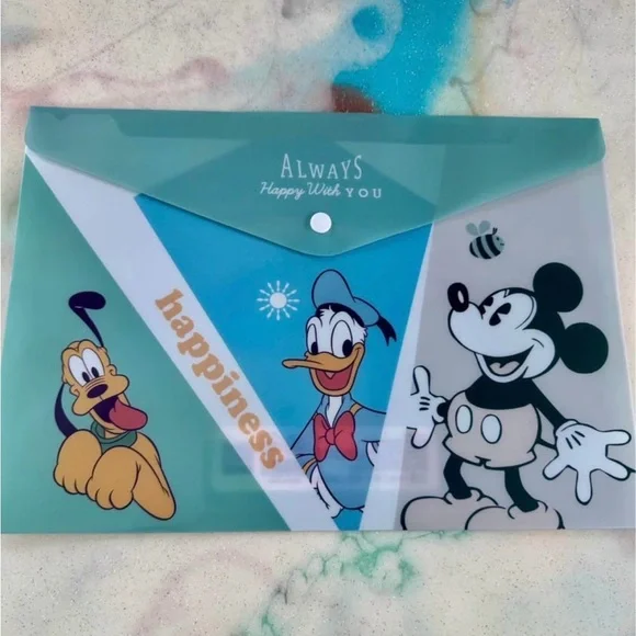 Mickey Mouse File Folder - Picture 3 of 4